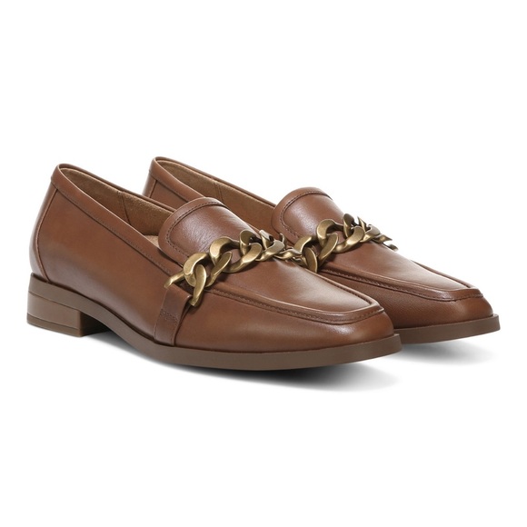 Vionic Shoes - Vionic Mizelle Curb Chain Loafer